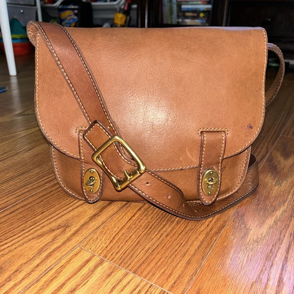 Fossil‎ Austin Leather Turn Lock Saddle Flap Crossbody Messenger Shoulder Bag